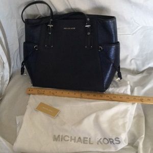 Michael Kors large Navy/black tote